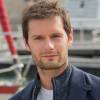 Hugo Becker - Photocall de "Au service de la France" dans le cadre du 17e festival de fiction TV de La Rochelle sur le Vieux Port à La Rochelle le 11 septembre 2015