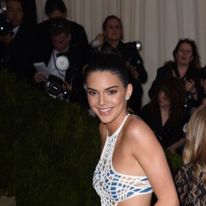 Kendall Jenner - Met Gala 2016, vernissage de l'exposition "Manus x Machina" au Metropolitan Museum of Art à New York, le 2 mai 2016.