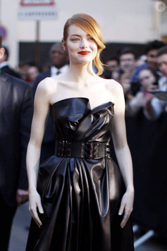 Emma Stone - Arrivée des people à l'avant-première du film "The Amazing Spider-Man 2: Le Destin d'un Héros" à Paris, le 11 avril 2014.