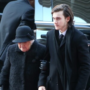 Thérèse Dion et son petit-fils René-Charles Angélil - Obsèques nationales de René Angélil en la Basi­lique Notre-Dame de Montréal, le 22 janvier 2016. © Dominique Jacovides/Bestimage