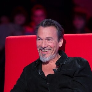 Exclusif - Florent Pagny sur le tournage de l'émission "Le Divan de Marc-Olivier Fogiel". Avril 2016. © Cyril Moreau