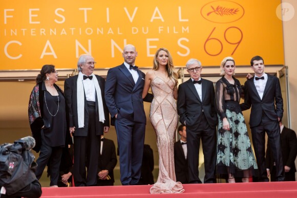 Le cast du film "Café Society" assiste à l'ouverture du 69ème Festival International du Film de Cannes. Le 11 mai 2016. © Borde-Jacovides-Moreau/Bestimage