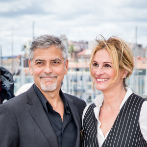 George Clooney et Julia Roberts au photocall de "Money Monster" au 69e Festival international du film de Cannes le 12 mai 2016. © Cyril Moreau / Olivier Borde / Bestimage