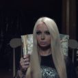  Valeria Lukyanova tient le premier rôle du film d'horreur The Doll. Image extraite d'une vidéo publiée sur Youtube, le 6 mai 2016  