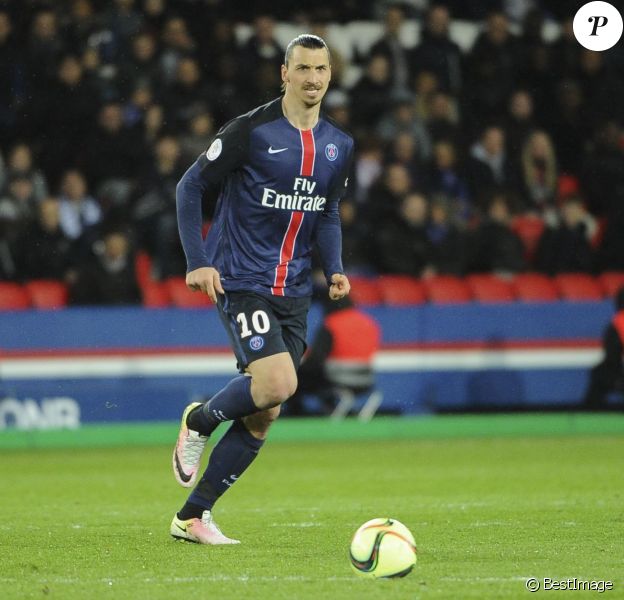 Zlatan Ibrahimovic - Match de football de la 36ème journée de Ligue 1, qui opposait le PSG au Stade Rennais (4-0) au Parc des Princes. Le 29 avril 2016 © Pierre Perusseau / Bestimage