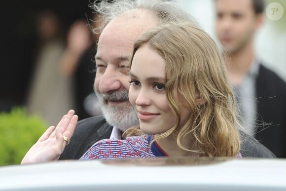 Lily-Rose Depp au restaurant Agora lors du 69ème Festival international du film de Cannes le 13 mai 2016. © Pierre Perusseau / Bestimage