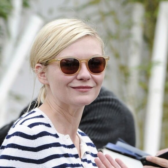 Kirsten Dunst au restaurant Agora lors du 69ème Festival international du film de Cannes le 13 mai 2016. © Pierre Perusseau / Bestimage