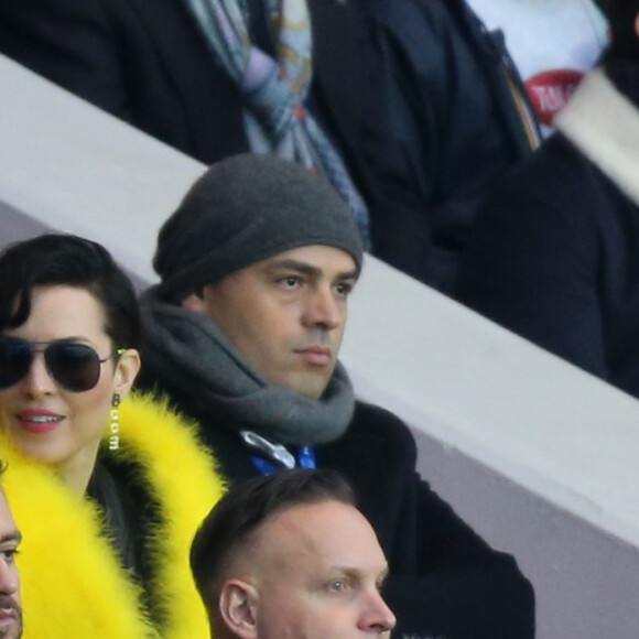 Noomi Rapace lors de PSG - Nantes au Parc des Princes le 14 mai 2016, dernier match de la saison, qui signait les adieux de Zlatan Ibrahimovic au Paris Saint-Germain et à la Ligue 1.