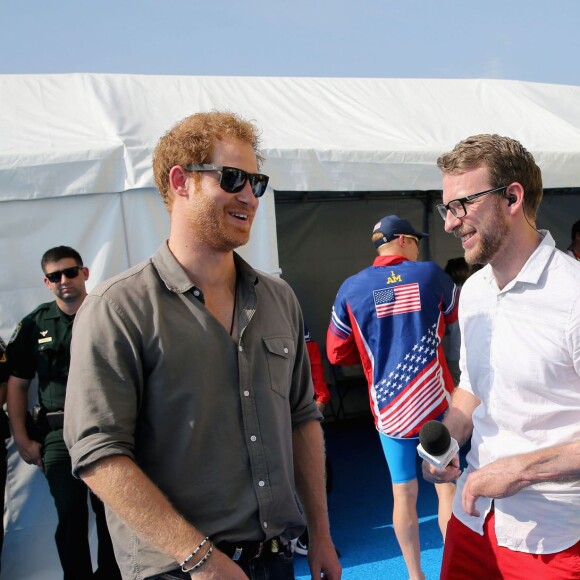 Le prince Harry venu encourager les compétiteurs des 2e Invictus Games à Orlando le 11 mai 2016.