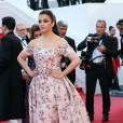 Aishwarya Rai - Montée des marches du film "Mal de pierres" lors du 69e Festival International du Film de Cannes. Le 15 mai 2016. © Borde-Jacovides-Moreau/Bestimage