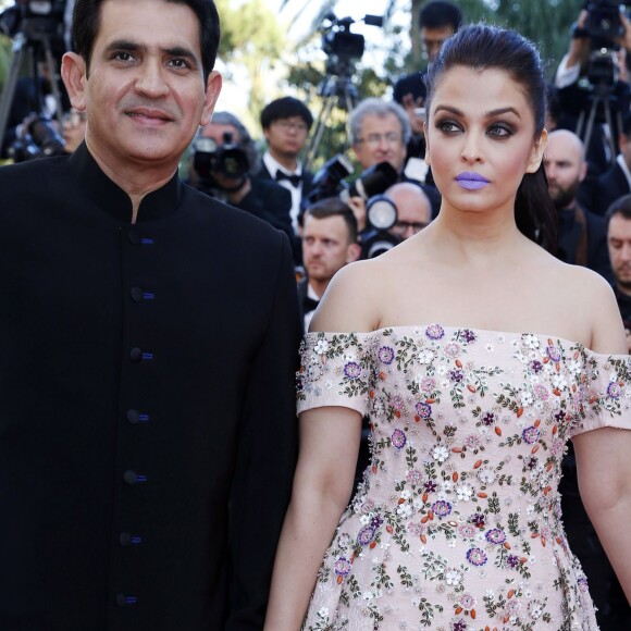 Omung Kumar, Aishwarya Rai - Montée des marches du film "Mal de pierres" lors du 69e Festival International du Film de Cannes. Le 15 mai 2016. © Borde-Jacovides-Moreau/Bestimage