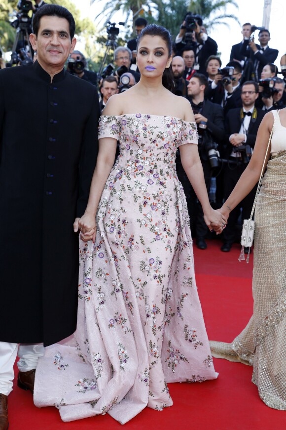 Omung Kumar, Aishwarya Rai - Montée des marches du film "Mal de pierres" lors du 69e Festival International du Film de Cannes. Le 15 mai 2016. © Borde-Jacovides-Moreau/Bestimage
