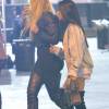 Khloé et Kourtney Kardashian au Rose Bowl à Pasadena pour le concert de Beyoncé. Le 14 mai 2016.