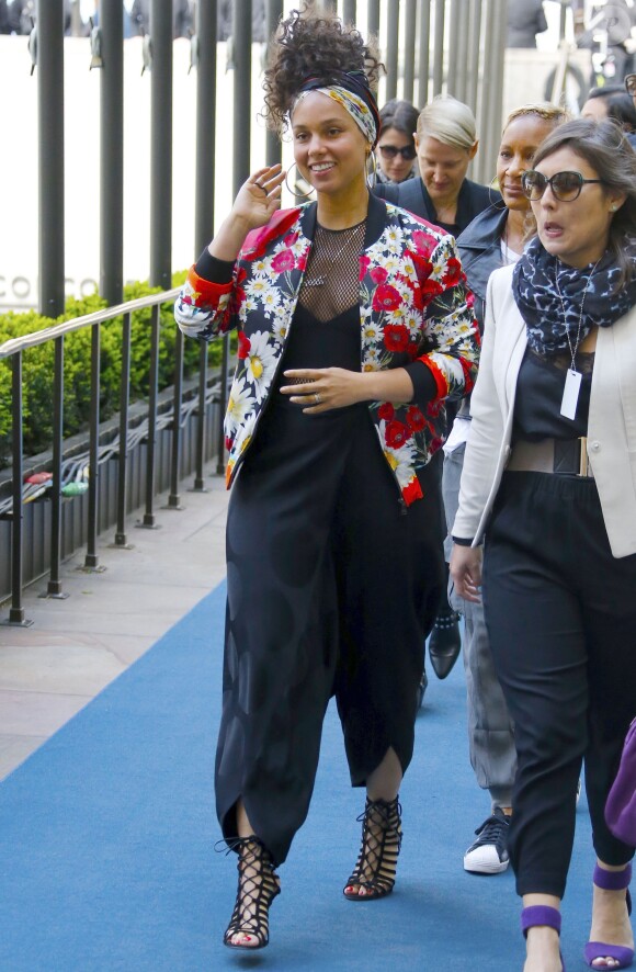 Alicia Keys arrive au Rockfeller Center pour le NBCUniversal Upfront. New York, le 16 mai 2016.