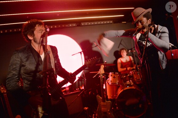 Exclusif - M (Matthieu Chedid) et Keziah Jones en showcase à la Villa Schweppes lors du 69ème Festival International du Film de Cannes le 17 mai 2016. © Veeren/Bestimage