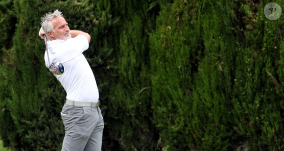 David Ginola lors de la 4e édition de la Mapauto Golf Cup au Golf Old course à Mandelieu-la-Napoule, le 12 juin 2015. Une compétition, qui rassemblent de nombreuses personnalités venues pour jouer au golf au profit d'une association, s'écoule sur 2 jours.12/06/2015 - 