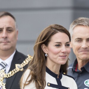 Kate Middleton, duchesse de Cambrisge, à Portsmouth le 20 mai 2016 pour soutenir le 1851 Trust dont elle est la marraine, association de promotion de la voile soutenue par l'équipe de Ben Ainslie (Ben Ainslie Racing) pour la Coupe de l'America 2017.