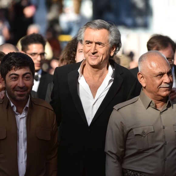 Ala Hoshyar Tayyeb, Bernard-Henri Lévy, Mustafa Ali Jaafar - Montée des marches du film "The Last Face" lors du 69ème Festival International du Film de Cannes. Le 20 mai 2016. © Giancarlo Gorassini/Bestimage