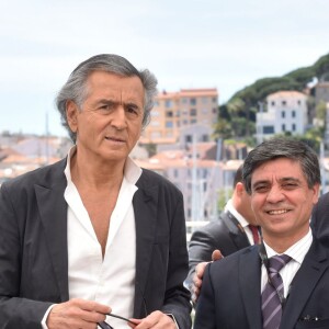 Camille Lotteau, François Margolin, Bernard-Henri Lévy et Gilles Hertzog au photocall de "Peshmerga" de Bernard-Henri Lévy au 69ème Festival de Cannes le 20 mai 2016. © Giancarlo Gorassini / Bestimage