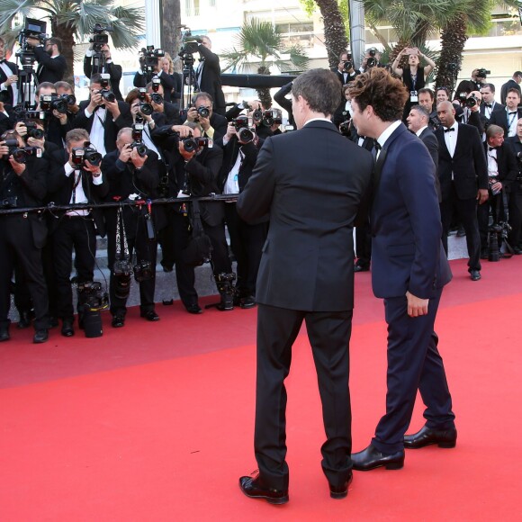 Kev Adams et Gad Elmaleh - Montée des marches du film "Elle" lors du 69e Festival International du Film de Cannes. Le 21 mai 2016. © Olivier Borde-Cyril Moreau/Bestimage