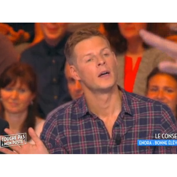 Erika Moulet donne son avis sur Enora Malagré et règle ses comptes, dans TPMP, le 23/05/16. Ici, Matthieu Delormeau