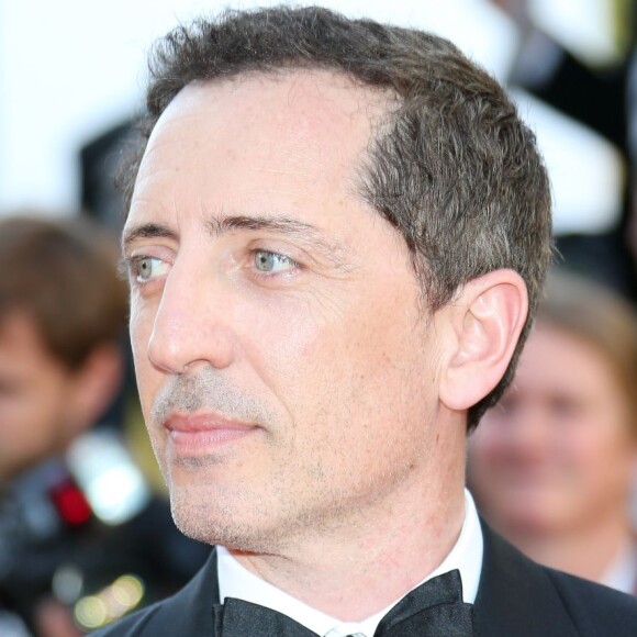 Gad Elmaleh - Montée des marches du film "Elle" lors du 69ème Festival International du Film de Cannes. Le 21 mai 2016.