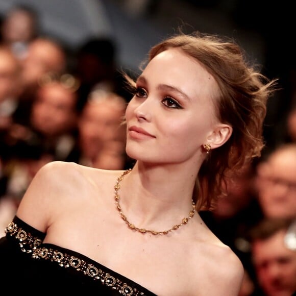 Lily-Rose Depp - Montée des marches du film "I, Daniel Blake" lors du 69ème Festival International du Film de Cannes. Le 13 mai 2016. © Borde-Jacovides-Moreau/Bestimage