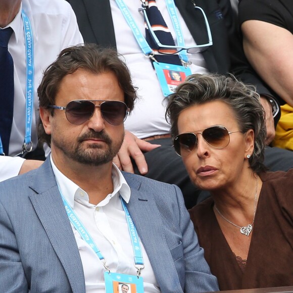Henri Leconte et sa compagne Maria - People dans les tribunes lors du Tournoi de Roland-Garros (les Internationaux de France de tennis) à Paris, le 27 mai 2016. © Cyril Moreau/Bestimage