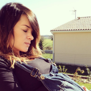 Erika Fleury enceinte de son premier petit garçon, le 6 mars 2014.