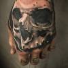 Nicolas des "Anges 8" dévoile son nouveau tatouage sur Instagram, lundi 30 mai 2016
