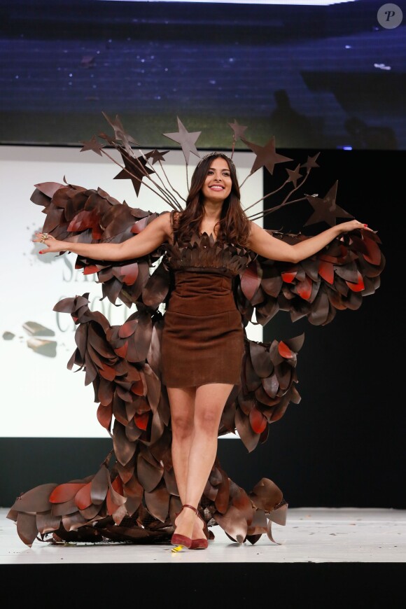 Gyselle Soares - Défilé du 20ème salon du chocolat 2014 au parc des expositions de la Porte de Versailles à Paris le 28 octobre 2014.
