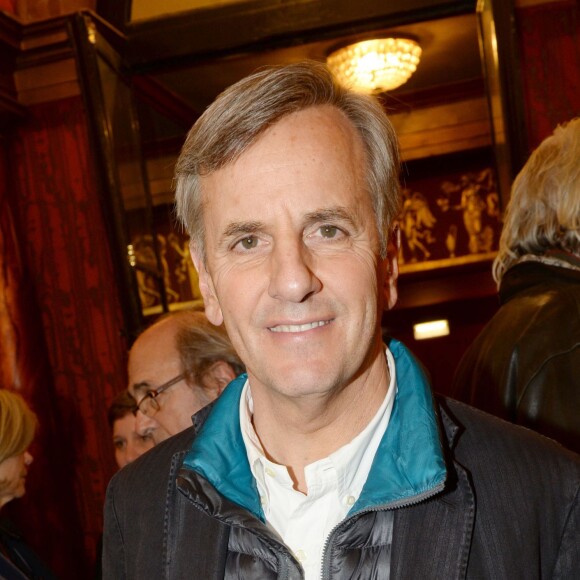 Bernard de La Villardière - Soirée spectacle à l'occasion des 15 ans de l'association "Innocence en Danger" au théâtre des Variétés à Paris, le 11 avril 2016. © Rachid Bellak/Bestimage