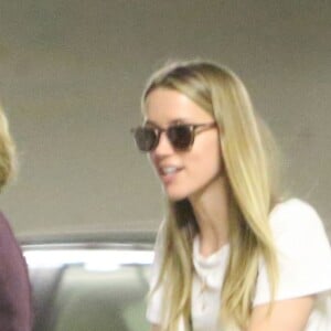 Amber Heard vue au sous-sol d'un immeuble qu'occupe entre autre l'avocate Gloria Allred, à Los Angeles, le 3 juin 2016.