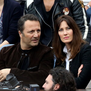 Arthur et sa compagne Mareva Galanter dans les tribunes de la finale hommes des internationaux de France de Roland-Garros à Paris le 5 juin 2016. ©Moreau-Jacovides / Bestimage