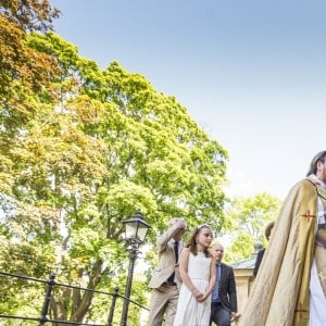 La princesse Madeleine de Suède assiste à une fête traditionnelle à L'église Hedvig Eleonora à Stockholm le 5 juin 2016.