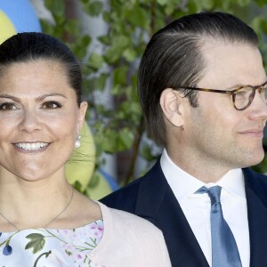 La princesse héritière Victoria et le prince Daniel de Suède présidaient une cérémonie de la citoyenneté le 6 juin 2016 à Nacka, dans la banlieue de Stockholm, à l'occasion de la Fête nationale suédoise.