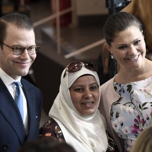 La princesse héritière Victoria et le prince Daniel de Suède présidaient une cérémonie de la citoyenneté le 6 juin 2016 à Nacka, dans la banlieue de Stockholm, à l'occasion de la Fête nationale suédoise.