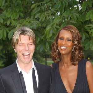 David et Iman Bowie - Soirée à la galerie Serpentine à Londres le 10 juillet 2002