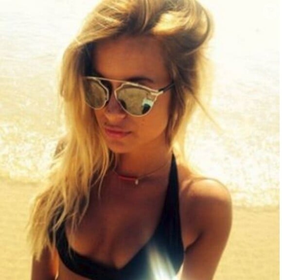 Carla des "Marseillais" en bikini sur Instagram