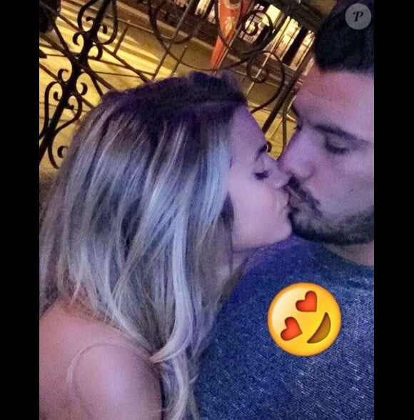 Kevin et Carla des "Marseillais" amoureux sur Snapchat