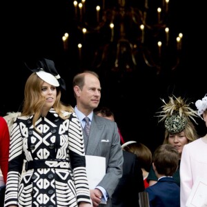 Le prince Andrew, duc d'York, la princesse Beatrice d'York, la princesse Eugenie d'York, le prince Edward, duc de Wessex, la comtesse Sophie de Wessex, Lady Louise Windsor à la sortie de la messe à la cathédrale Saint-Paul de Londres pour le 90e anniversaire de la reine Elizabeth II, le 10 juin 2016.