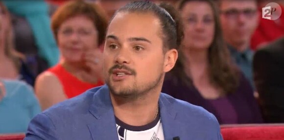 Vincent Lagaf : Son fils Robin sur le plateau de "Vivement Dimanche", dimanche 12 juin 2016, sur France 2