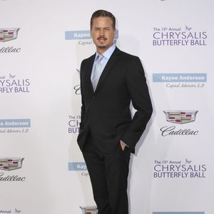 Eric Dane arrive au 15ème "Chrysalis Butterfly Ball" à Brentwood, Los Angeles. Le 11 juin 2016.