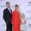 Rebecca Gayheart avec son mari Eric Dane et leur fille arrivent au 15ème "Chrysalis Butterfly Ball" à Brentwood, Los Angeles. Le 11 juin 2016.