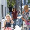 Eric Dane se rend Au Fudge restaurant en famille, avec sa femme Rebecca Gayheart et ses filles à West Hollywood, le 2 juin 2016.