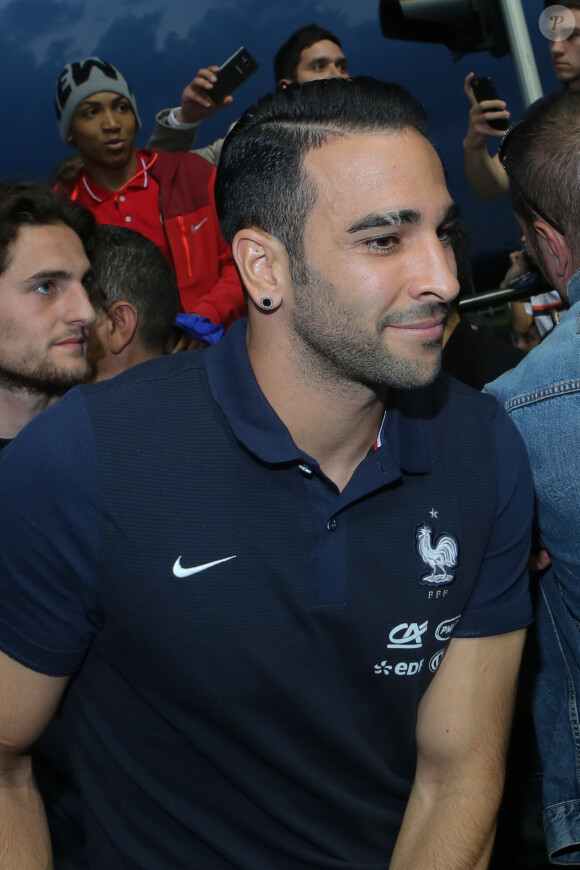 Adil Rami - Sortie en public pour l'équipe de France de football à l'hippodrome de Vincennes le 27 mai 2016.