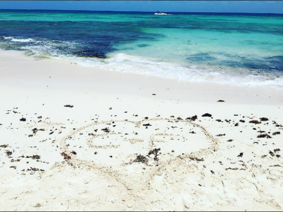 Photo Instagram des vacances de Florian Thauvin et Charlotte Pirroni en juin 2016. Au programme : New York, Miami et le Mexique... with love.