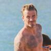 Exclusif - David Beckham et son fils Cruz - Victoria Beckham prend des photos de famille à la plage en Grèce le 4 juin 2016.
