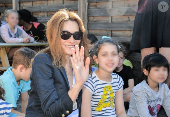 Carla Bruni-Sarkozy - Présentation du programme pédagogiques de la Fondation M. Fontenoy à l'école Gustave Rouanet à Paris, le 22 juin 2016. © Veeren/Bestimage