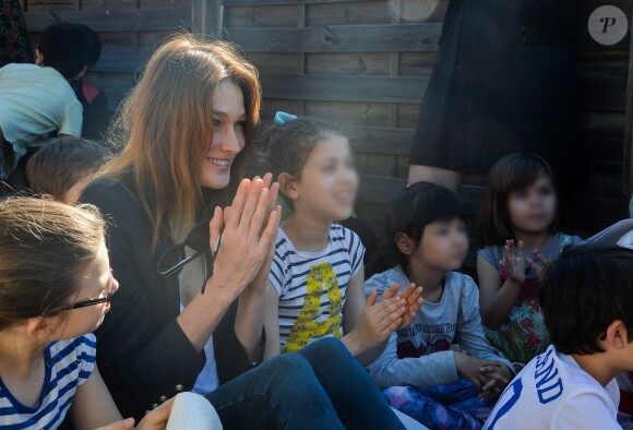 Carla Bruni-Sarkozy - Présentation du programme pédagogiques de la Fondation M. Fontenoy à l'école Gustave Rouanet à Paris, le 22 juin 2016. © Veeren/Bestimage
